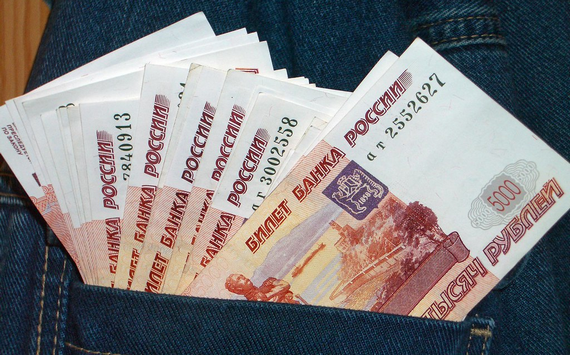 ВТБ в Саратове планирует выдавать удаленно каждый второй кредит наличными в 2022 году