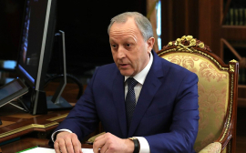 Валерий Радаев пообещал найти 300 млн рублей на строительство долгостроев