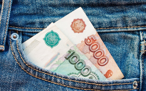 В России выросло число людей с зарплатой выше 30 тыс. рублей