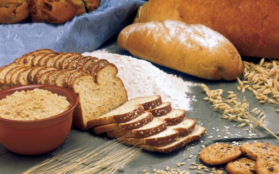 Граждан РФ предупредили о возможном росте стоимости хлеба и овощей