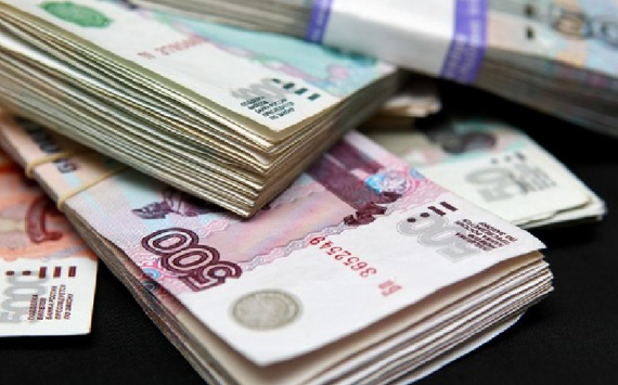 Силуанов объяснил ослабление рубля ростом импорта в Россию